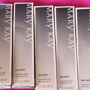 Mary Kay cc cream deep,very light,medium to deep,